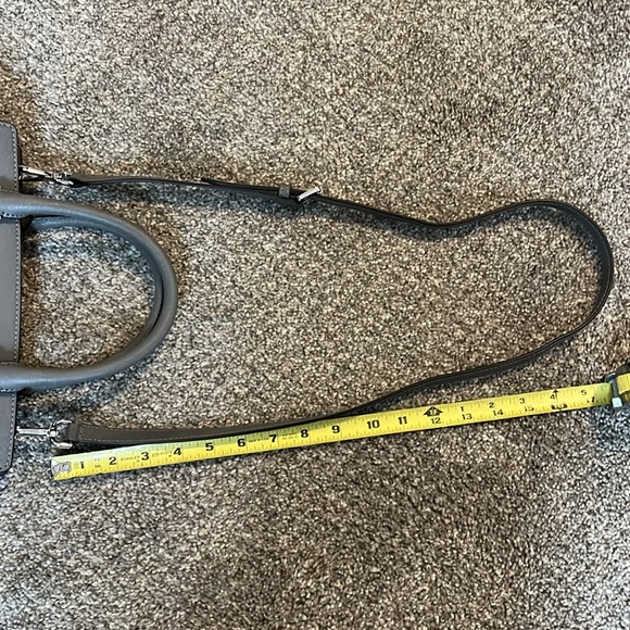 EUC Michael Kors Leather Handbag - Picture 12 of 14